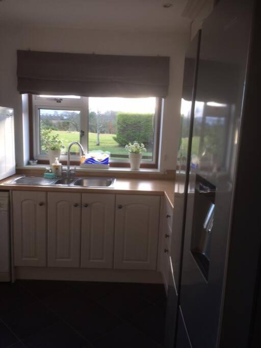 Cotswold Edge Guest Suite With Broadway Hill View Badsey Luaran gambar