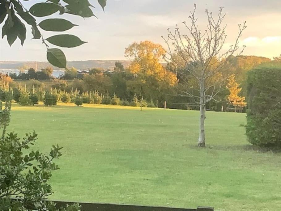 Cotswold Edge Guest Suite With Broadway Hill View Badsey Luaran gambar